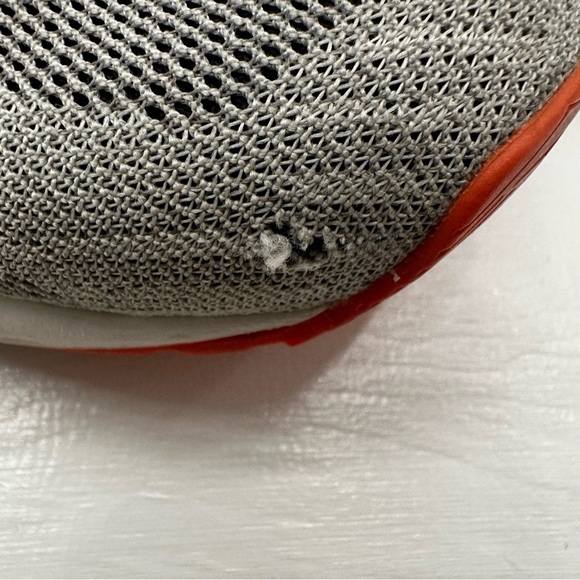 Brooks Launch Gray, purple, and Red Athletic Running Shoes women’s size 9.5 - Picture 5 of 10